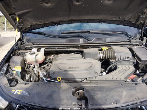 2025 CHRYSLER PACIFICA SELECT — I10