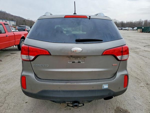 2015 KIA SORENTO