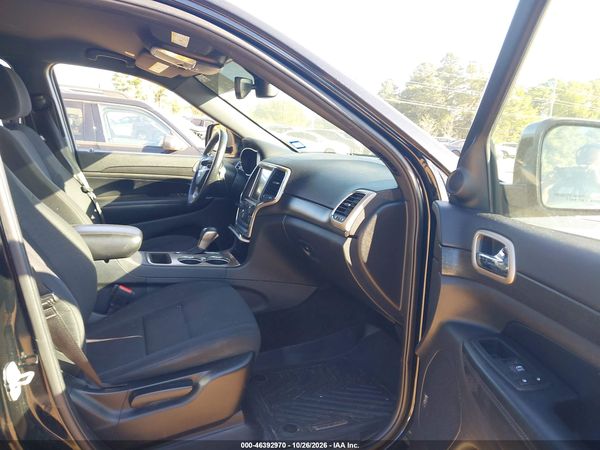 2017 JEEP GRAND CHEROKEE LAREDO 4X2 — I5