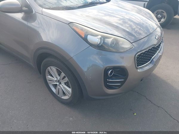 2017 KIA SPORTAGE LX — I6