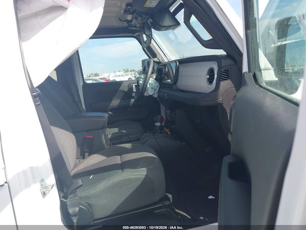 2025 JEEP WRANGLER 4-DOOR SAHARA 4X4 — I5