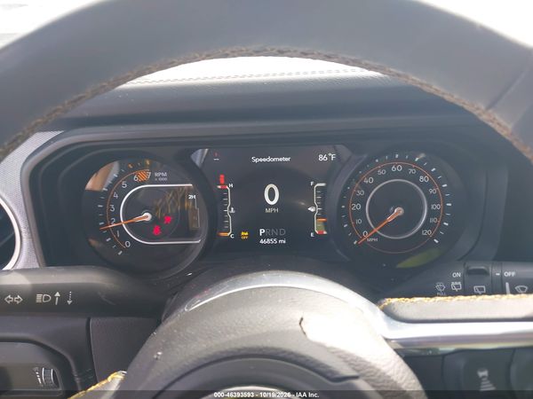 2025 JEEP WRANGLER 4-DOOR SAHARA 4X4 — I7