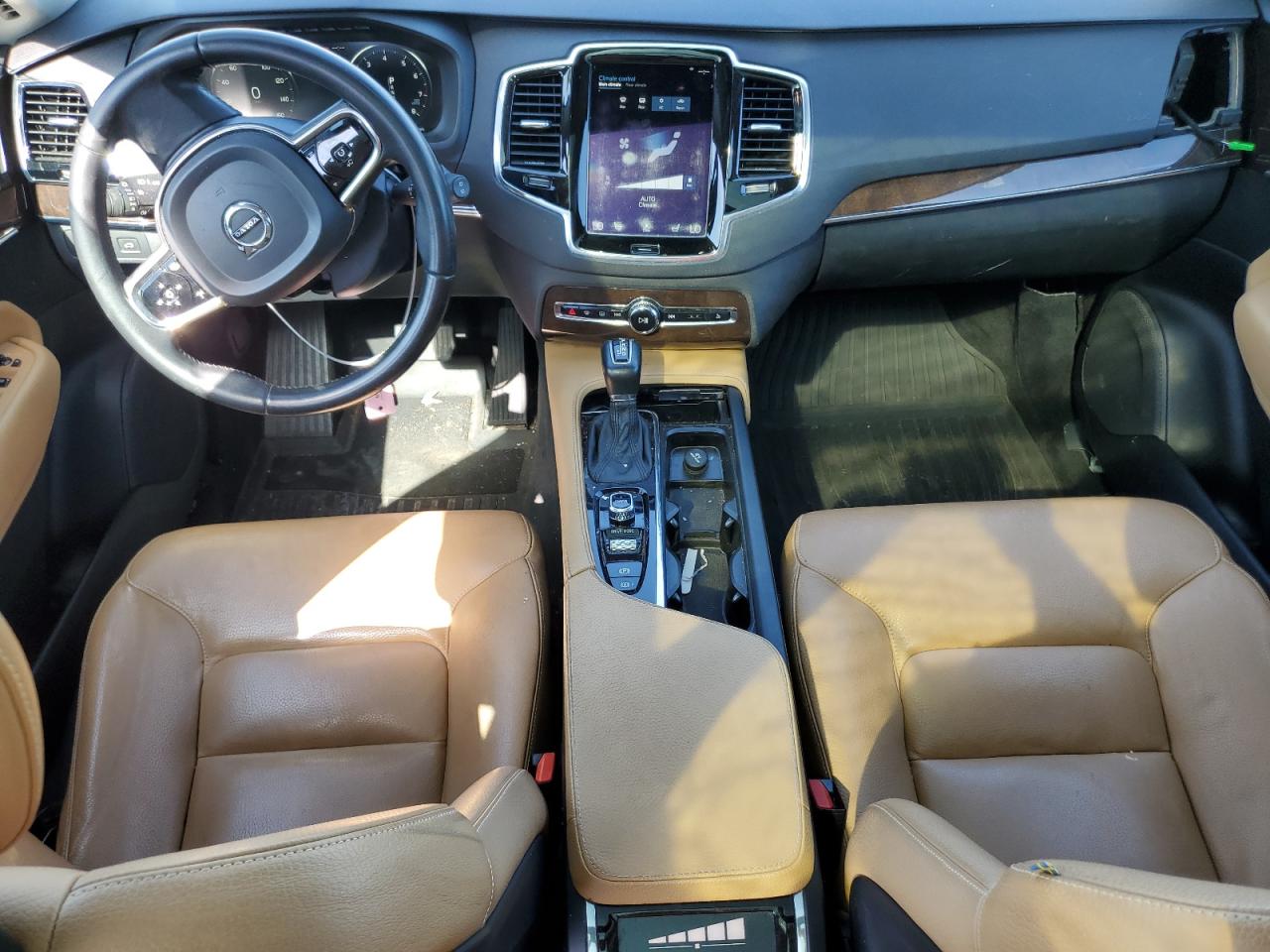 2016 VOLVO XC90 SV42 Momentum