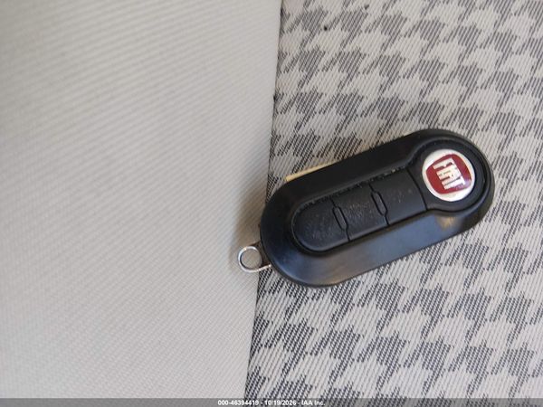 2017 FIAT 500C POP — I11