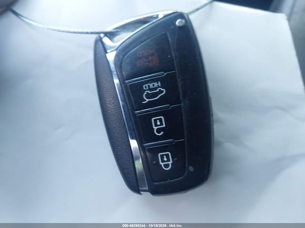 2017 HYUNDAI SANTA FE LIMITED ULTIMATE — I11