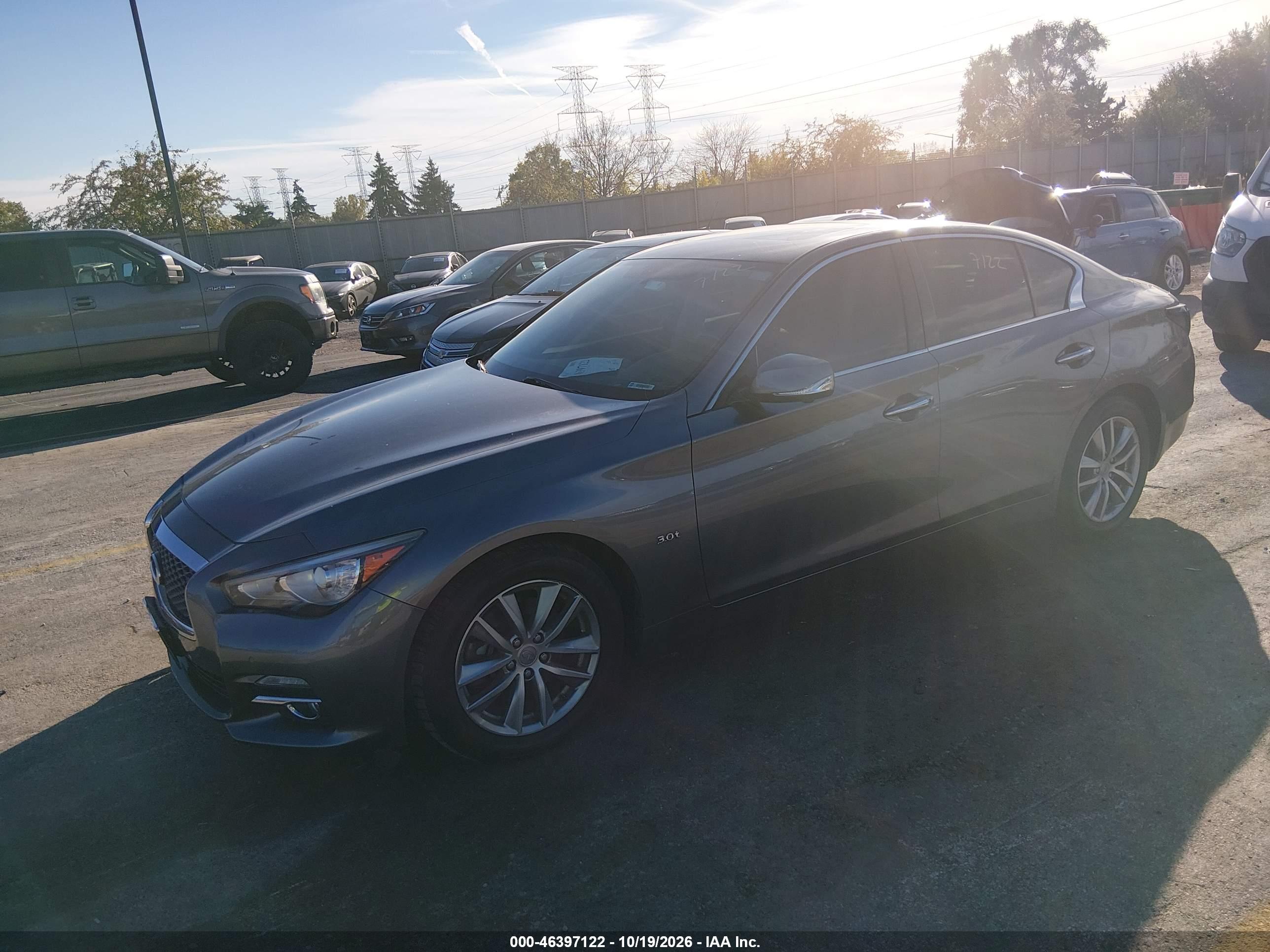 2016 INFINITI Q50 3.0T PREMIUM — I2