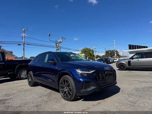 2021 AUDI Q8 — I1