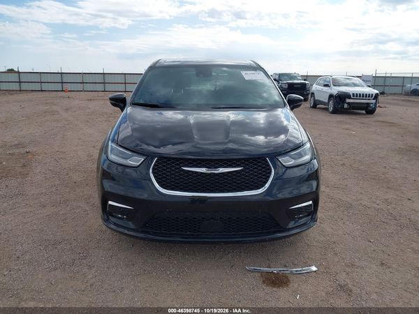 2025 CHRYSLER PACIFICA SELECT — I115
