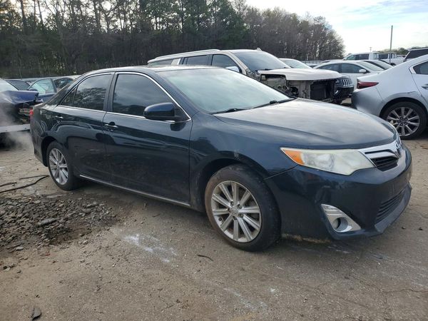2013 TOYOTA CAMRY
