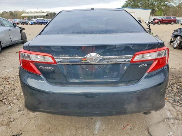 2013 TOYOTA CAMRY