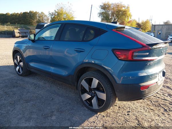 2023 VOLVO C40 RECHARGE PURE ELECTRIC TWIN ULTIMATE — I3