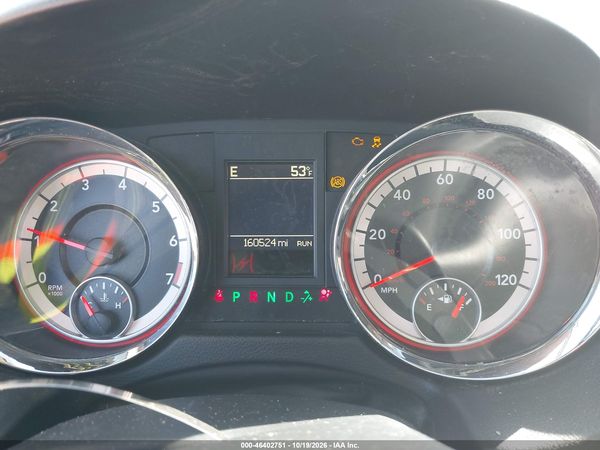 2013 DODGE GRAND CARAVAN SXT — I7