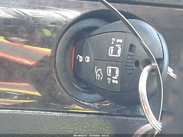 2013 DODGE GRAND CARAVAN SXT — I11