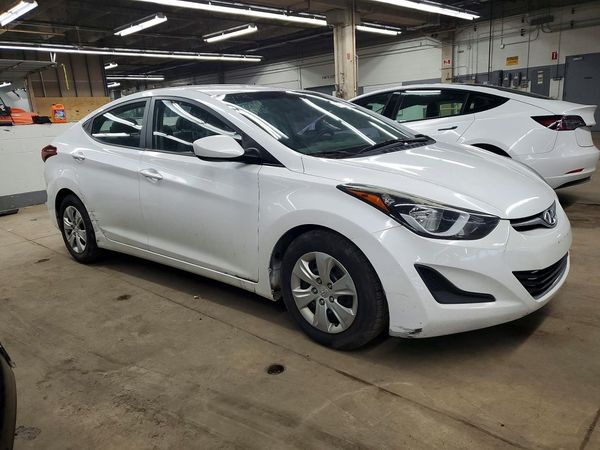 2016 HYUNDAI ELANTRA