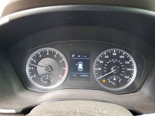 2019 HYUNDAI SANTA FE SE