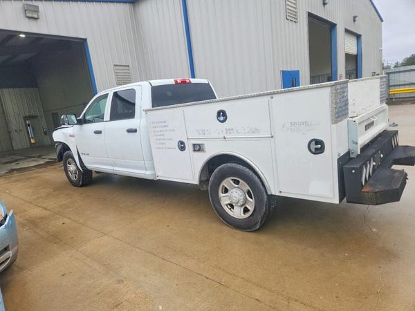 2022 RAM 2500 TRADESMAN CREW CAB 4X2