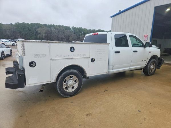 2022 RAM 2500 TRADESMAN CREW CAB 4X2