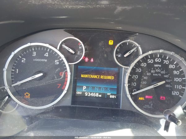 2017 TOYOTA TUNDRA SR5 4.6L V8 — I118