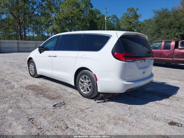 2027 CHRYSLER PACIFICA Select — I3