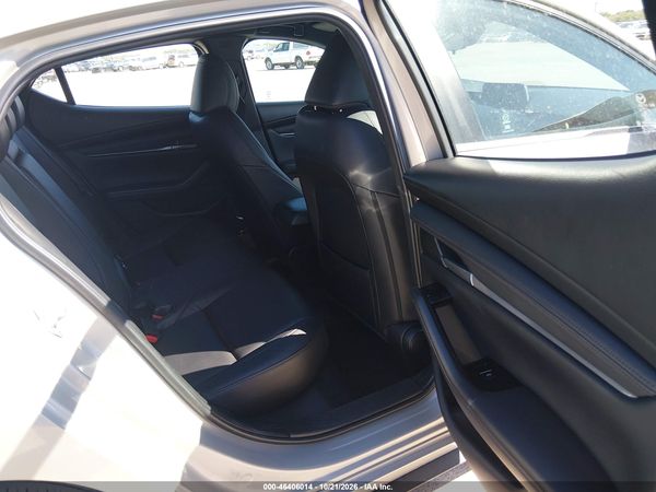 2024 MAZDA MAZDA3 2.5 S SELECT SPORT — I8
