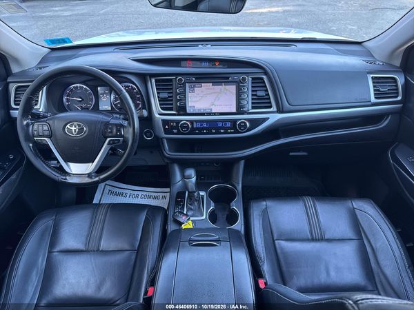2018 TOYOTA HIGHLANDER SE/XLE — I6