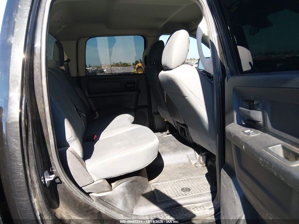 2018 RAM 2500 TRADESMAN  4X4 6'4 BOX — I8