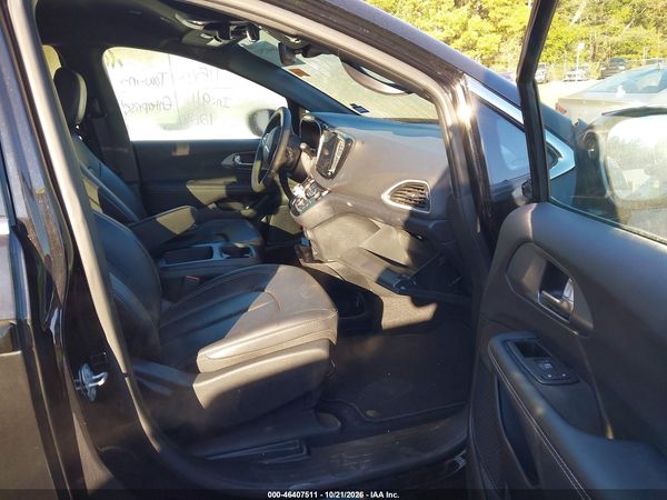 2026 CHRYSLER PACIFICA SELECT — I5
