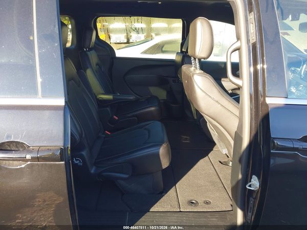 2026 CHRYSLER PACIFICA SELECT — I8