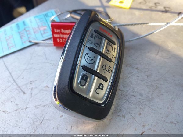 2026 CHRYSLER PACIFICA SELECT — I11