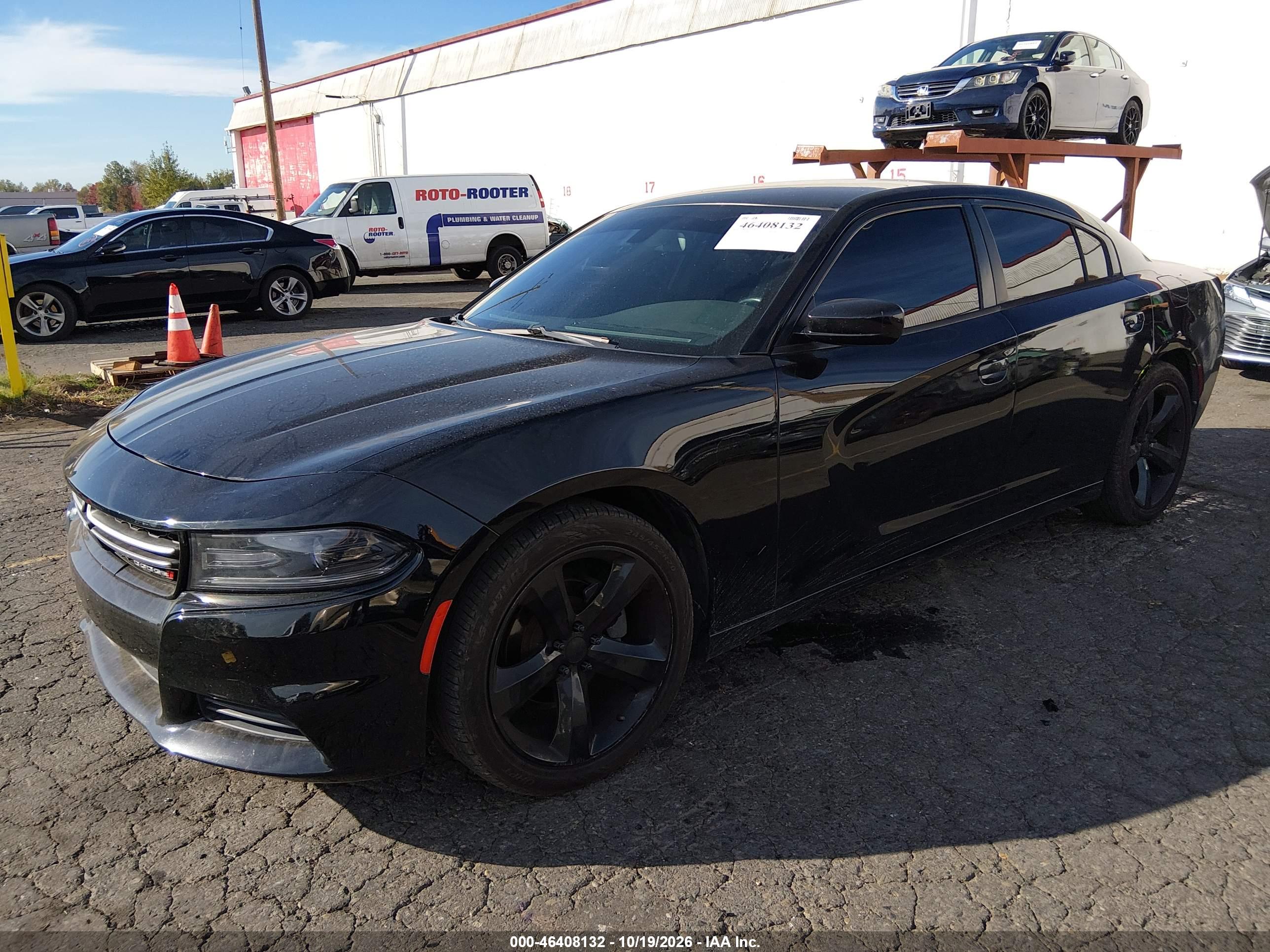 2015 DODGE CHARGER SE — I2