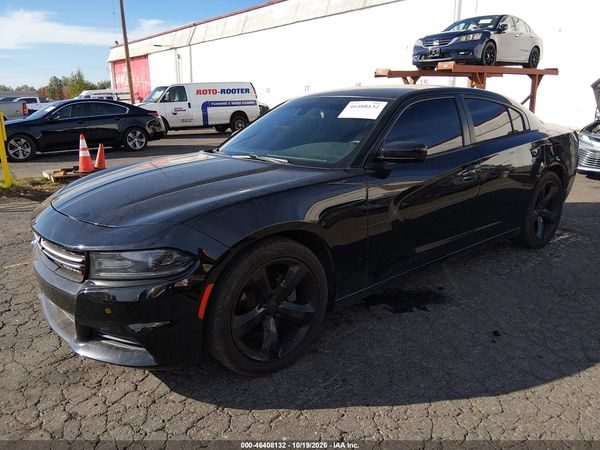 2015 DODGE CHARGER SE — I2