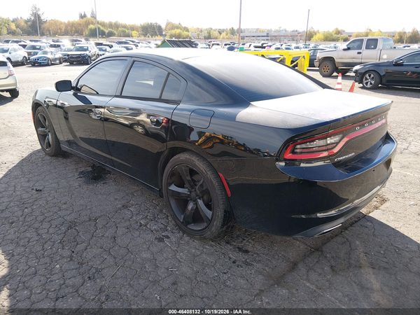 2015 DODGE CHARGER SE — I3