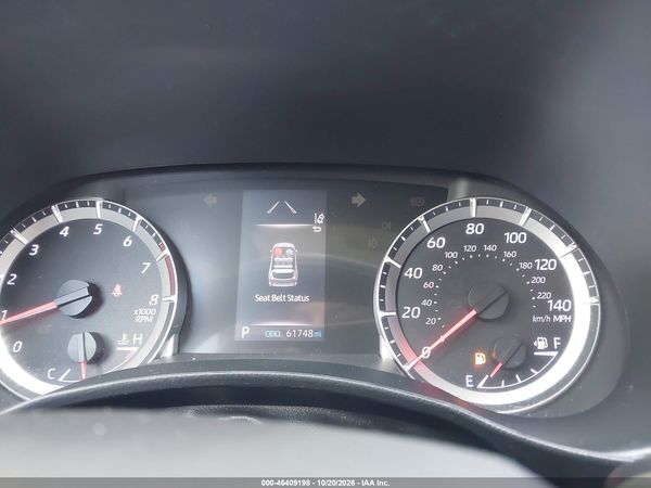 2021 TOYOTA HIGHLANDER L — I7