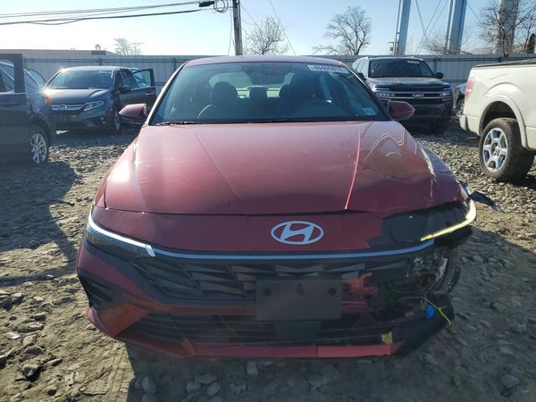 2025 HYUNDAI ELANTRA