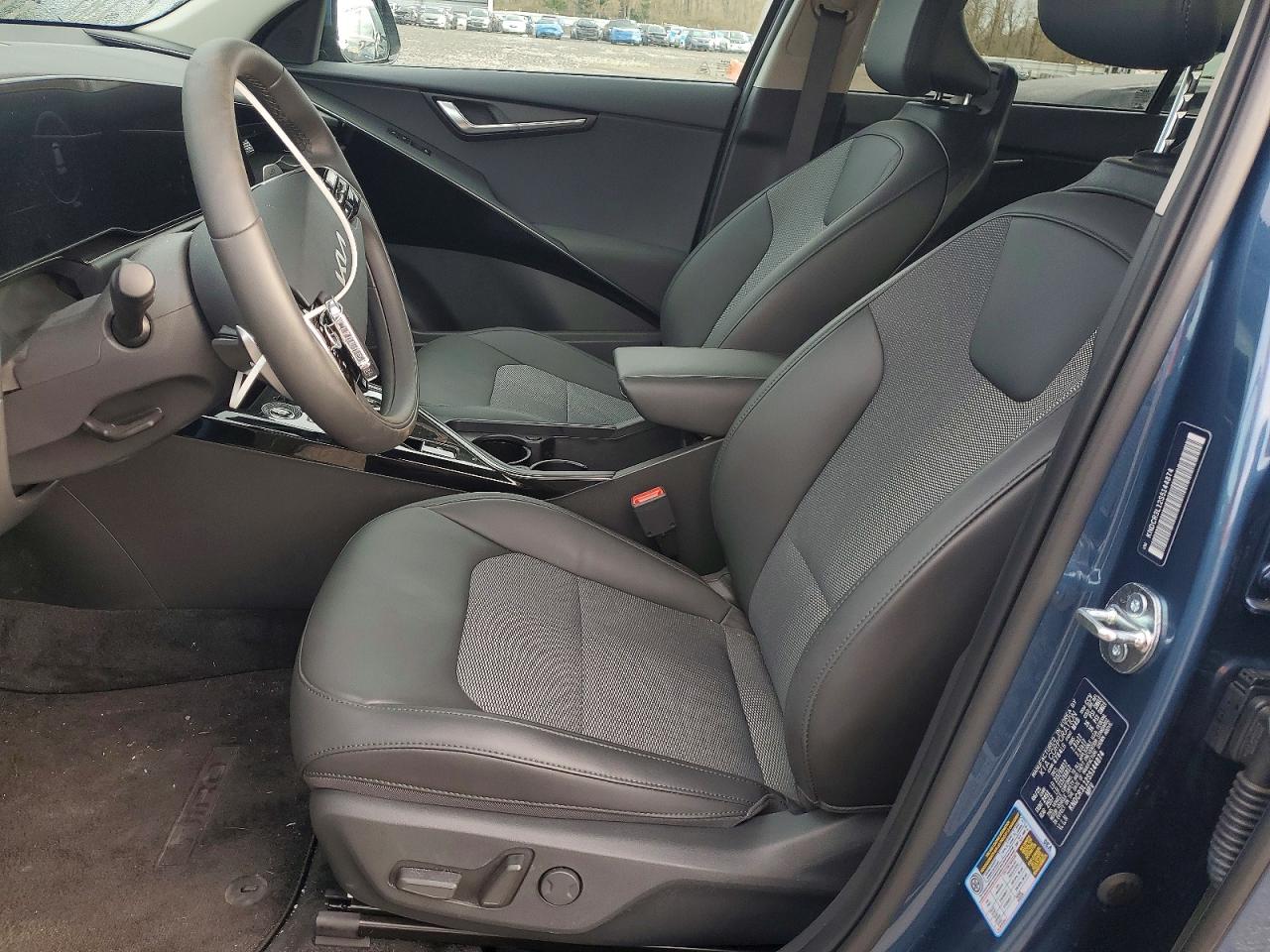 2025 KIA NIRO EV Wind