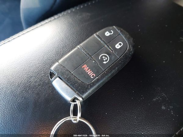 2017 JEEP GRAND CHEROKEE LAREDO 4X4 — I11