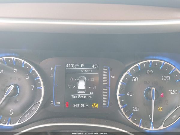 2018 CHRYSLER PACIFICA TOURING L — I7