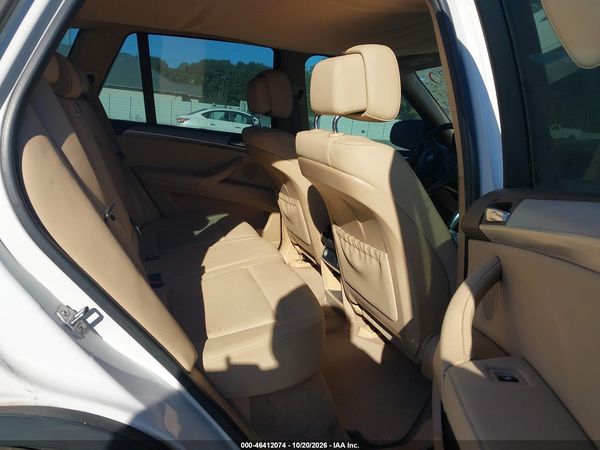 2013 BMW X5 — I8