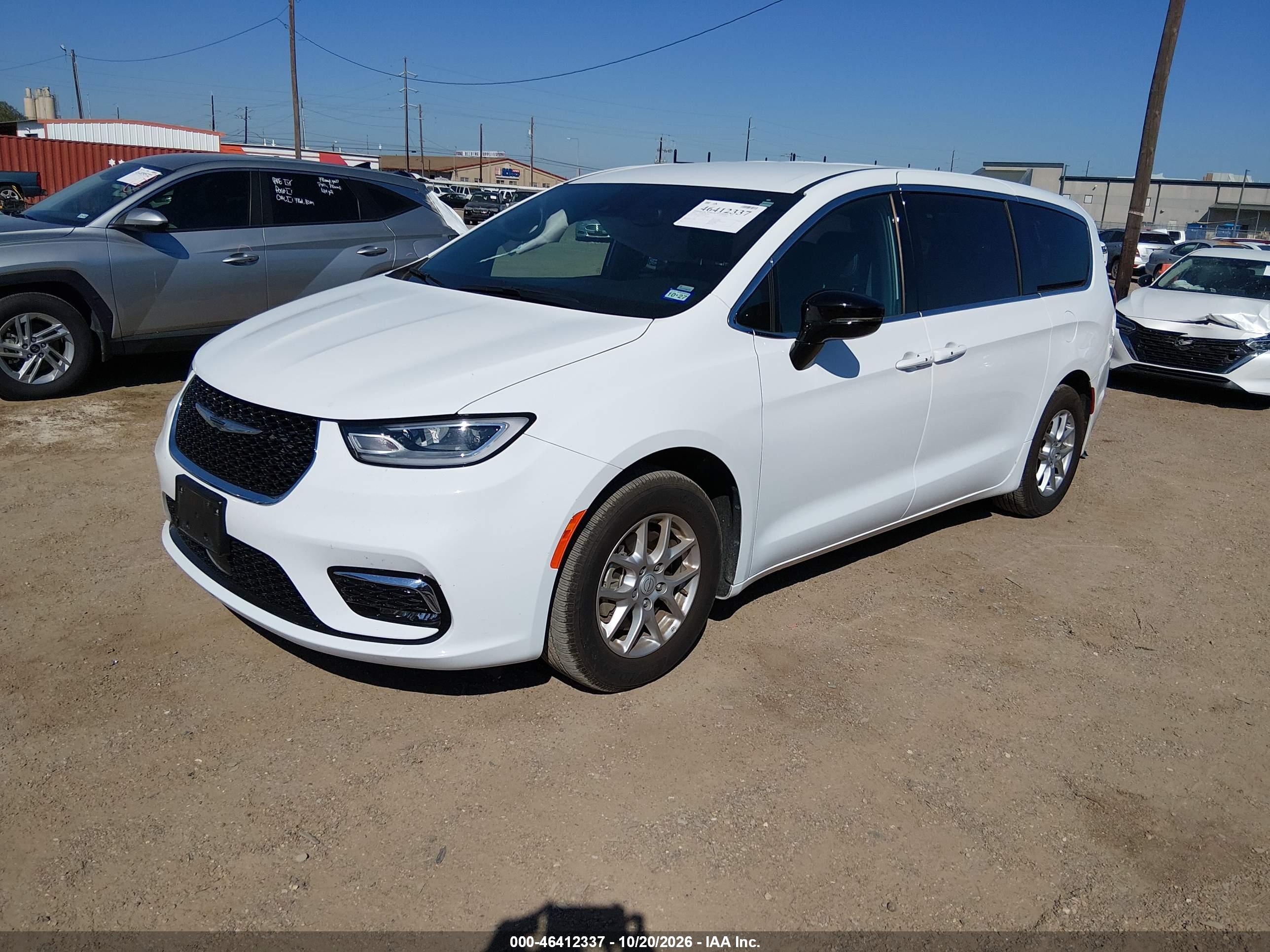 2026 CHRYSLER PACIFICA SELECT — I2