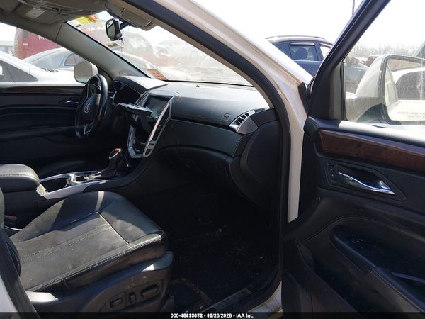 2016 CADILLAC SRX LUXURY COLLECTION — I5