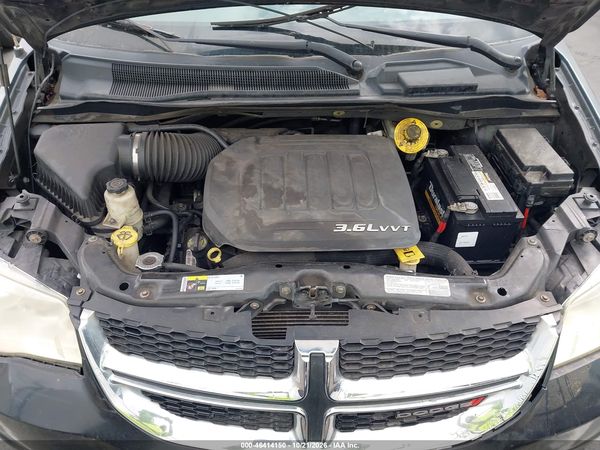 2013 DODGE GRAND CARAVAN SE — I10