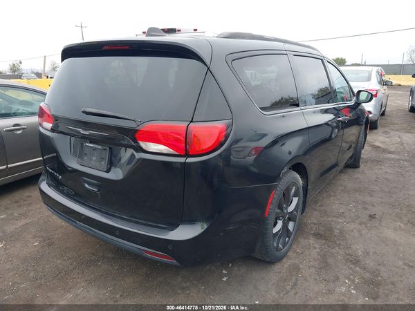 2018 CHRYSLER PACIFICA TOURING PLUS — I4