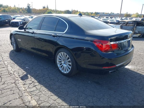 2013 BMW 740I — I3