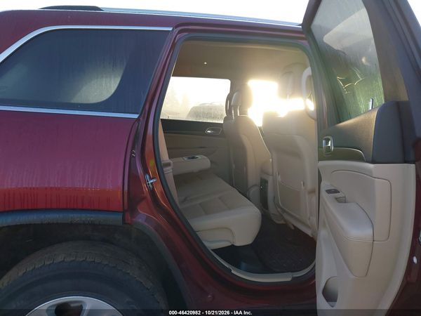 2017 JEEP GRAND CHEROKEE LAREDO 4X4 — I8