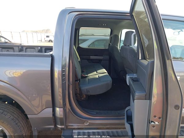 2025 FORD F-150 XLT — I8