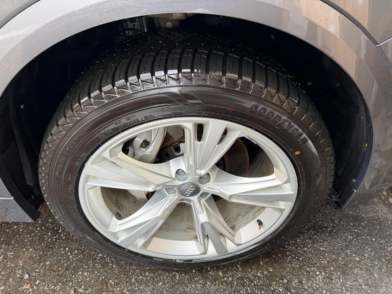 2019 AUDI Q8 quattro Premium Plus