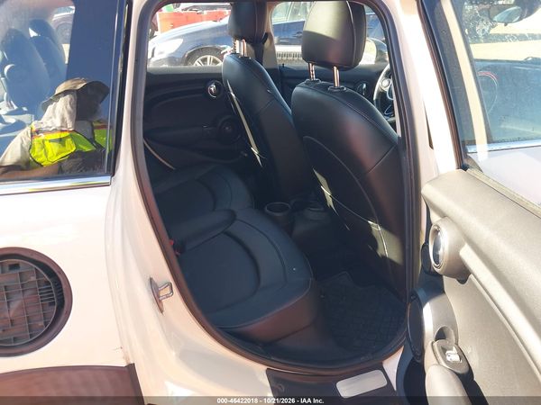 2016 MINI HARDTOP COOPER — I8