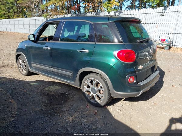 2014 FIAT 500L TREKKING — I3