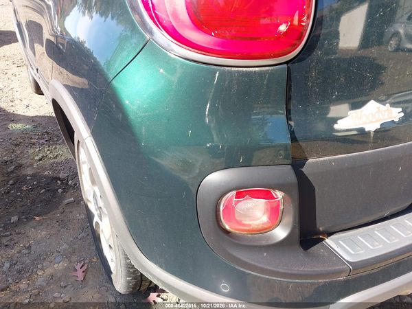 2014 FIAT 500L TREKKING — I6