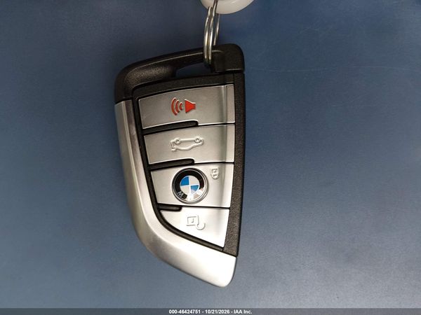2016 BMW 750I — I11
